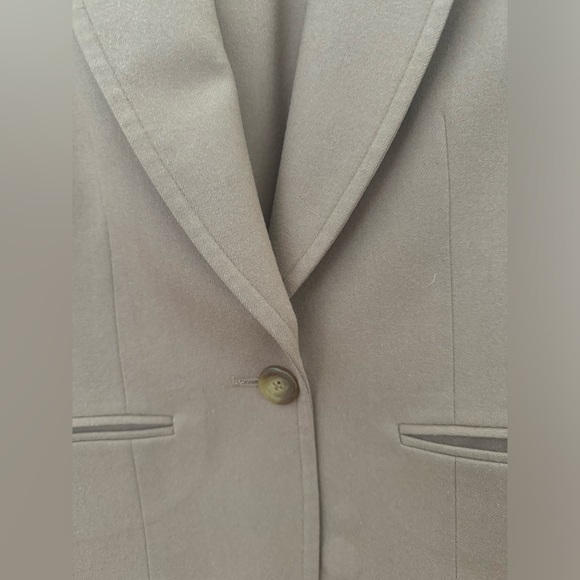 VTG Pendleton 1970s Set Tan Wool Long Sleeve Button Breasted Blazer + Skirt 8 - Picture 5 of 16